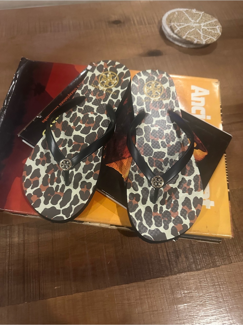 TORY BURCH Leopard Print Flip Flops with Gold Logo Accent